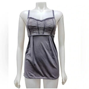 Lululemon BLUEARIS MAGNUM SPACE GRAY  TANK
TOP SIZE 4